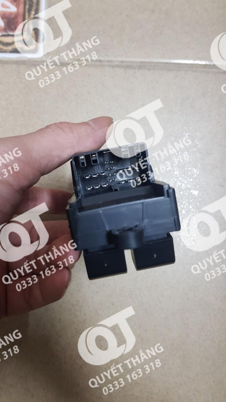 z3517768830264_00412e3fd66af01592b0f70185257cbb